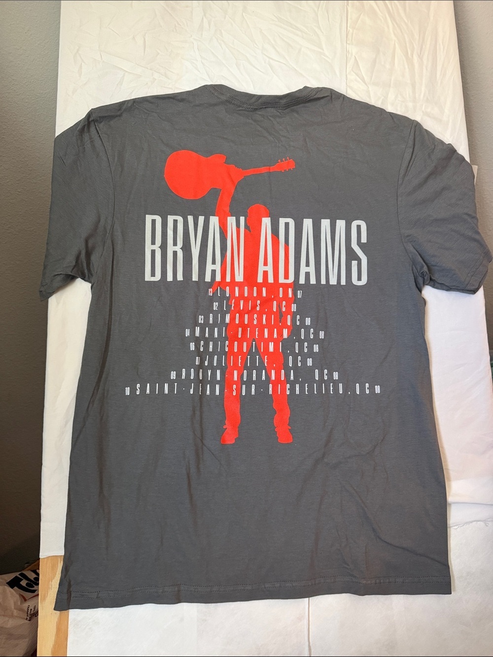 Bryan Adams Graphic Short Sleeve Tee - Charcoal/Red - Picture 3 of 3